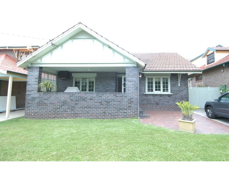 14 Bishop Street, Cabarita NSW 2137