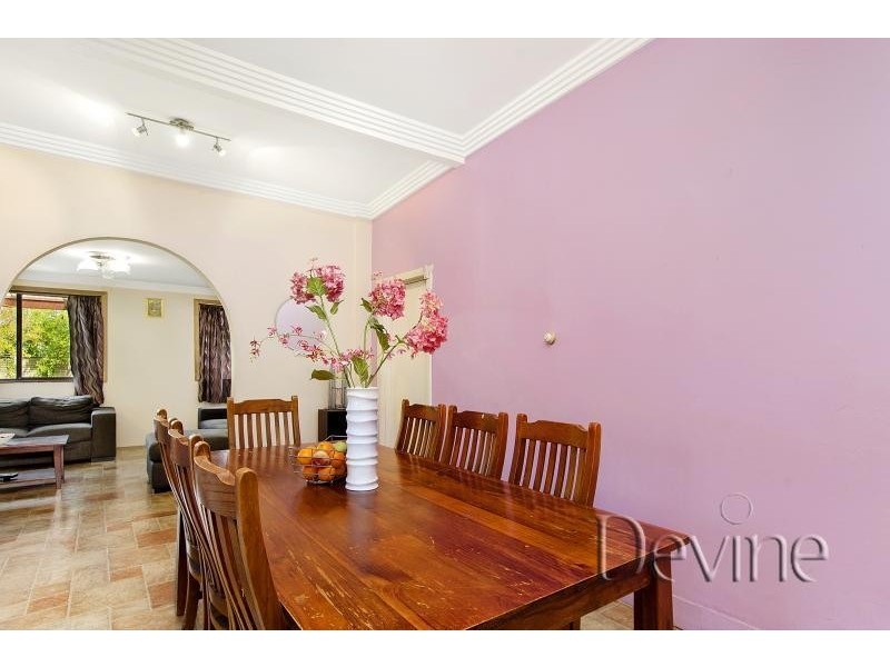 12 Burton Street, Concord NSW 2137