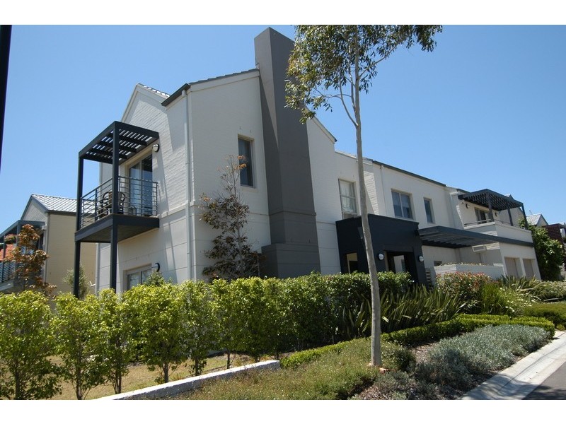 2 Edgewood Cresent, Cabarita NSW 2137