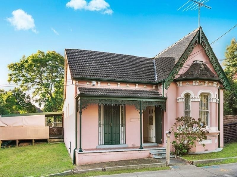 35 Sydney Street, North Strathfield NSW 2137
