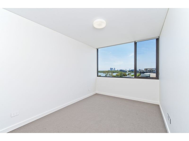 C401/21 Verona Drive, Wentworth Point NSW 2127