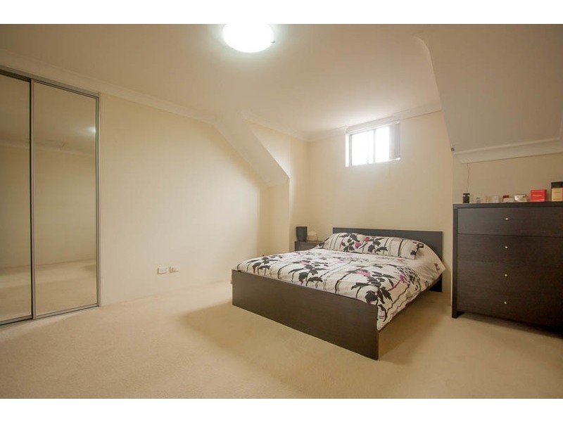 15/76-78 Courallie Avenue, Homebush West NSW 2140