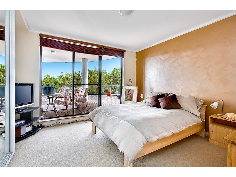 69/29 Bennelong Road, Wentworth Point NSW 2127