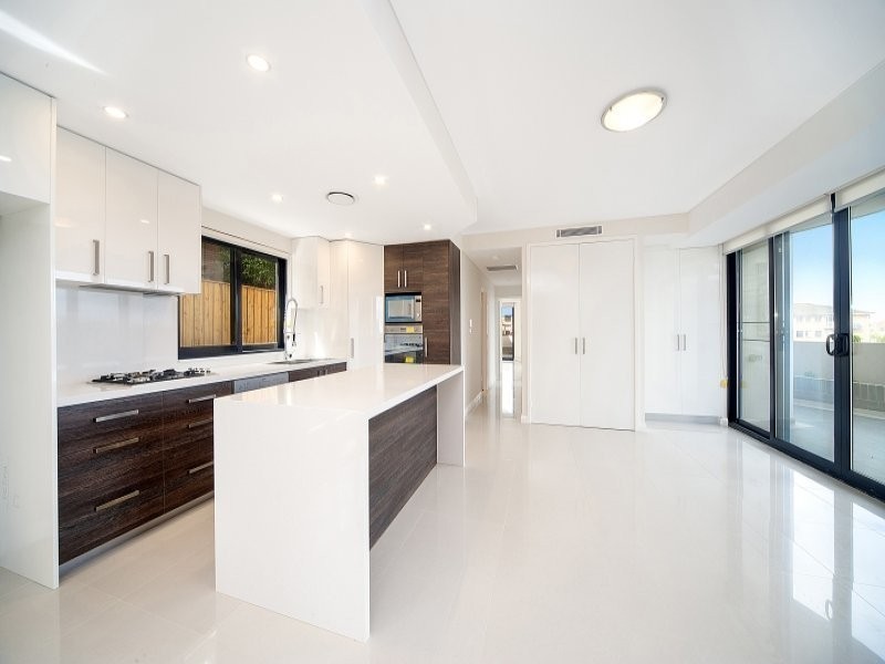 2/721 Victoria Road, Ryde NSW 2112