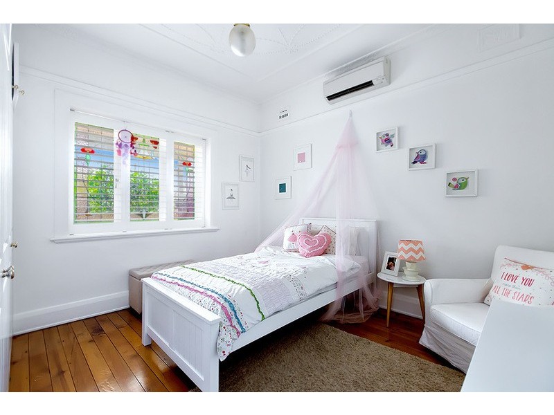 23 Arthur Street, Rodd Point NSW 2046