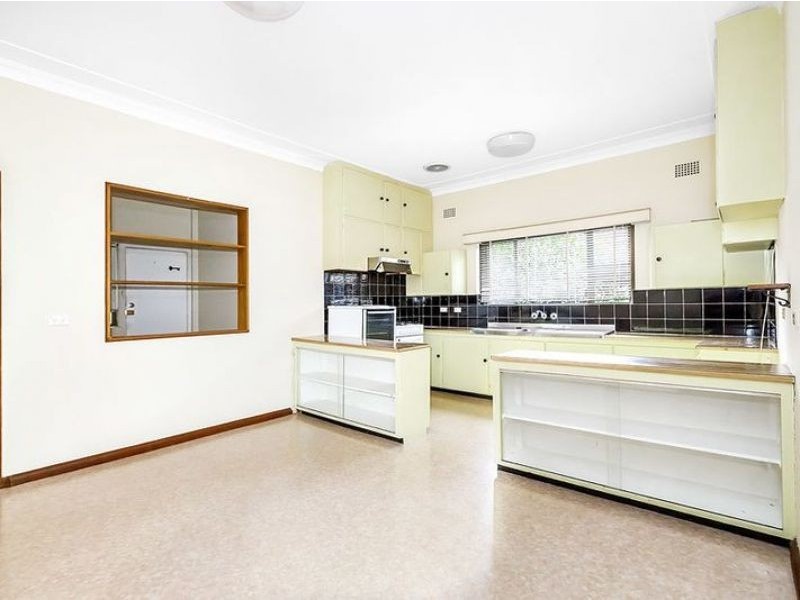 61 Brays Road, Concord NSW 2137