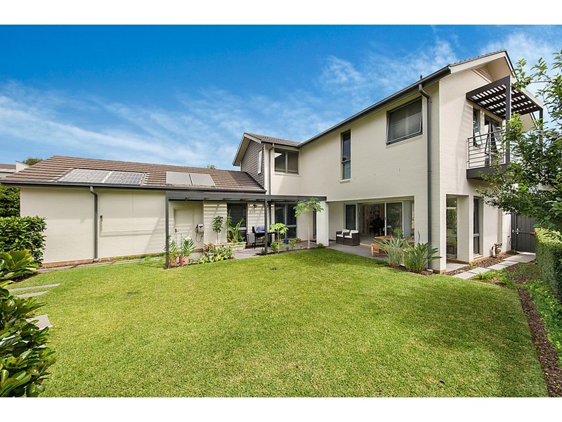 2 Henricks Avenue, Newington NSW 2127