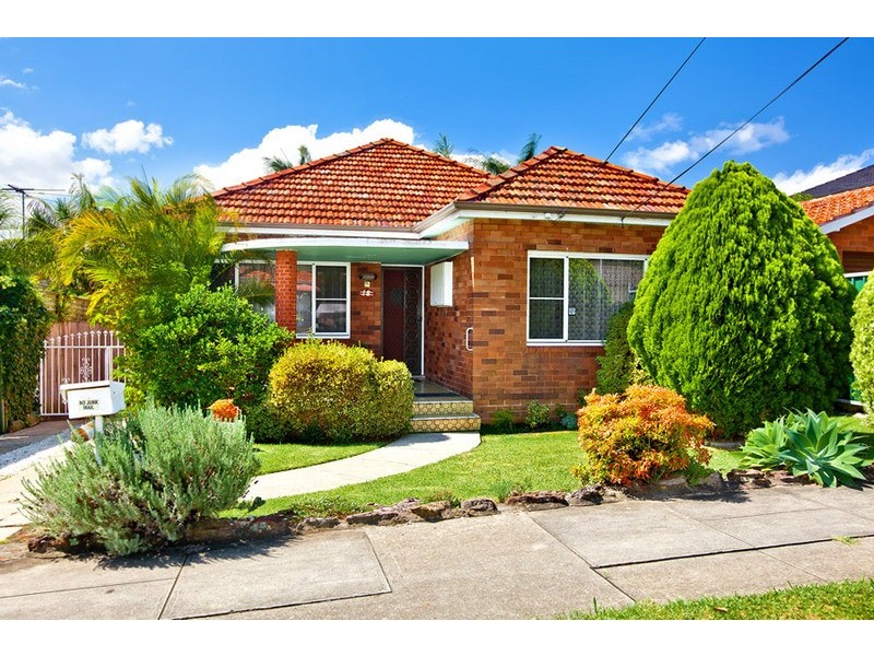 18 Renown Street, Canada Bay NSW 2046