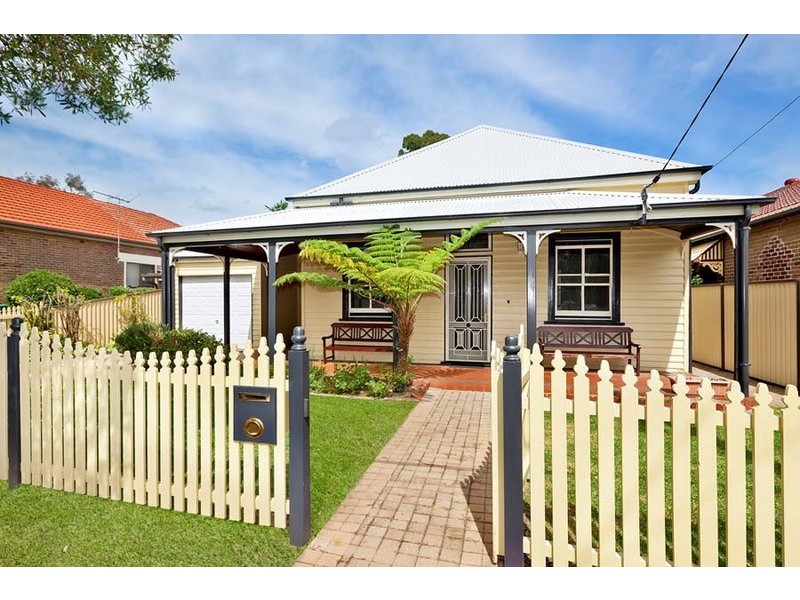 18 Melbourne Street, Concord NSW 2137