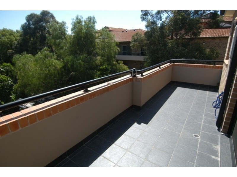 17/76-78 Courallie Ave, Homebush West NSW 2140