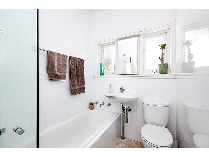 20 Nullawarra Avenue, Concord West NSW 2138