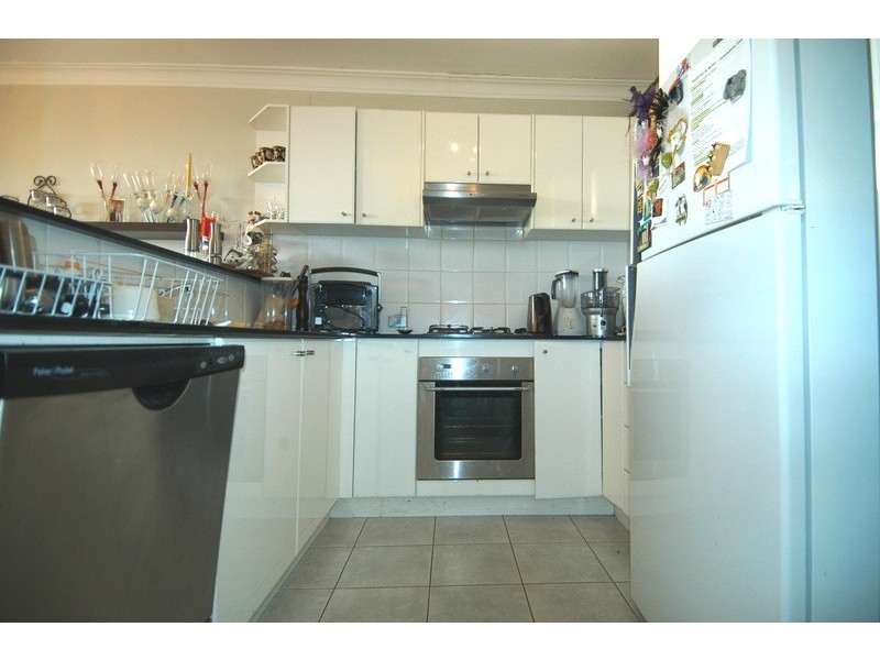 801/4 Wentworth Drive, Liberty Grove NSW 2138
