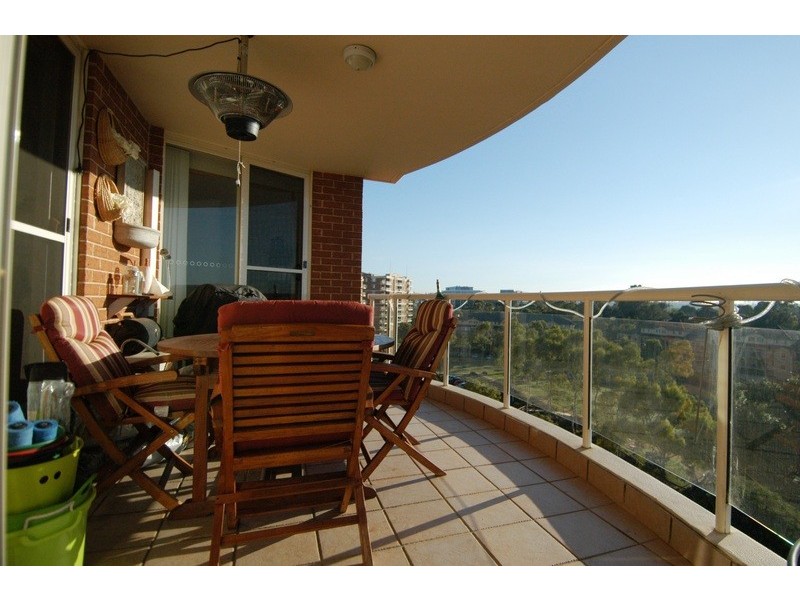 801/4 Wentworth Drive, Liberty Grove NSW 2138