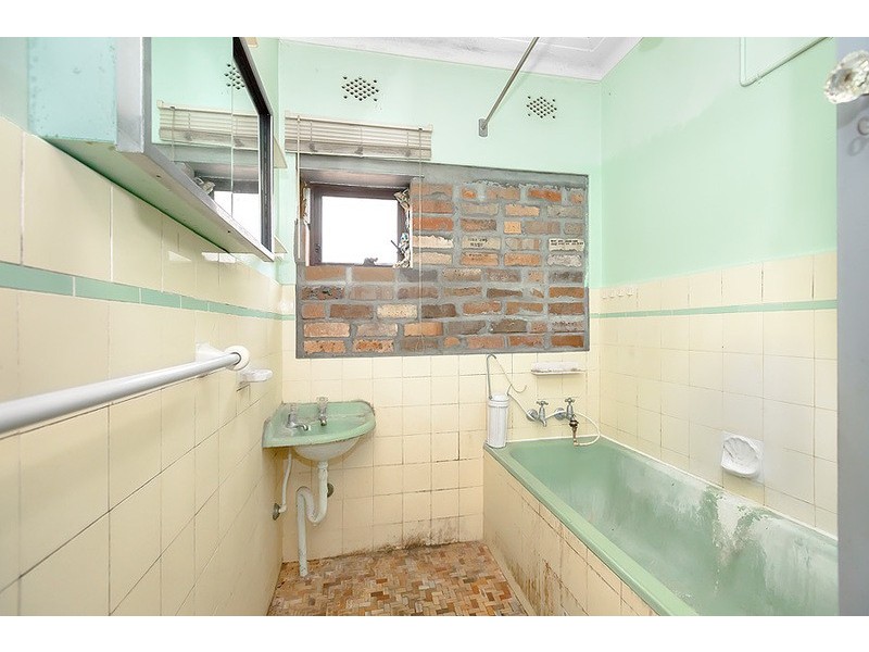 1 Greene Avenue, Ryde NSW 2112