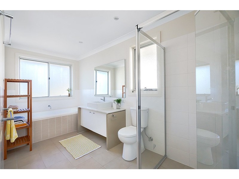 62 Cobden Parkes Crescent, Lidcombe NSW 2141