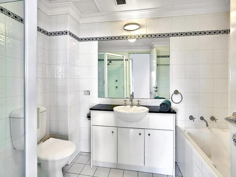 503/4 Wentworth Drive, Liberty Grove NSW 2138