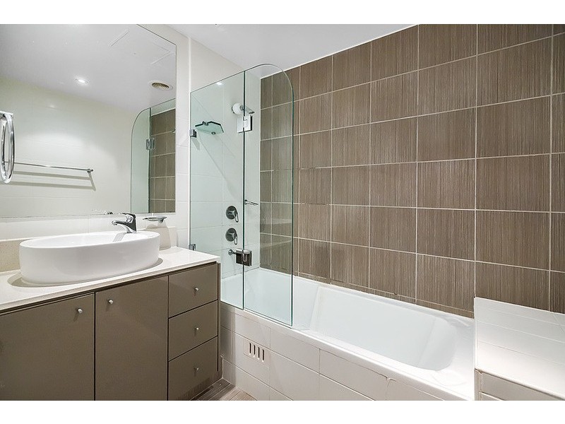 725/4 Marquet Street, Rhodes NSW 2138