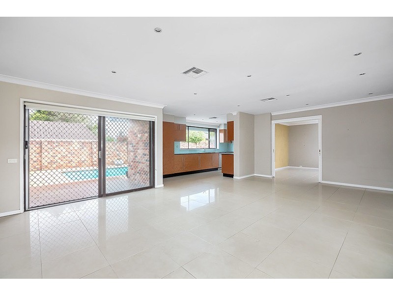 77 Bayview Road, Canada Bay NSW 2046