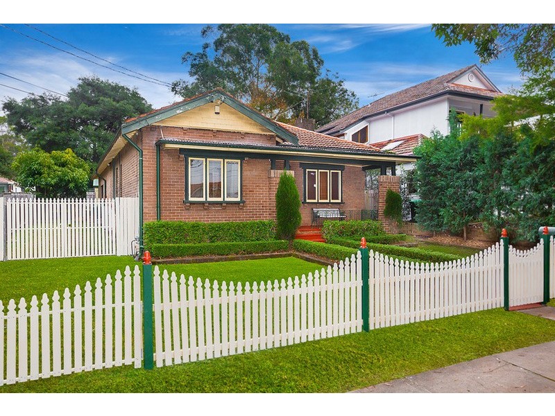 38 Llewellyn Street, Rhodes NSW 2138