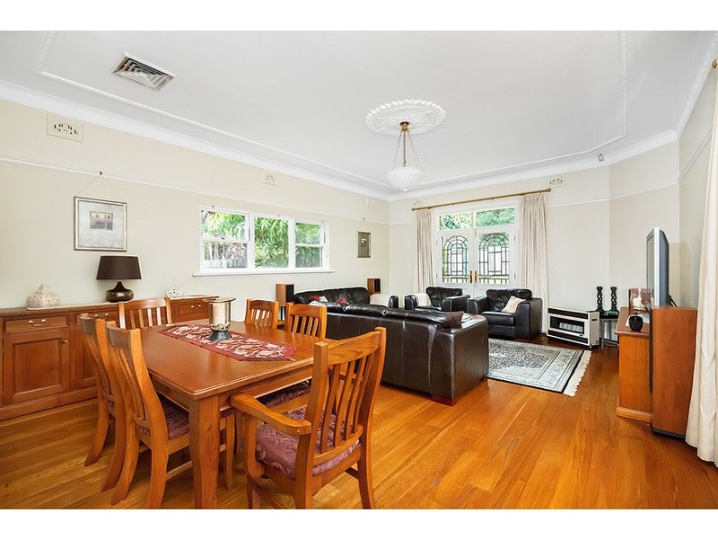 38 Llewellyn Street, Rhodes NSW 2138