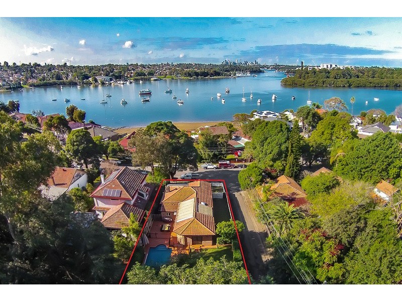 38 Llewellyn Street, Rhodes NSW 2138