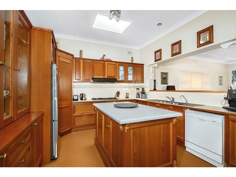 38 Llewellyn Street, Rhodes NSW 2138