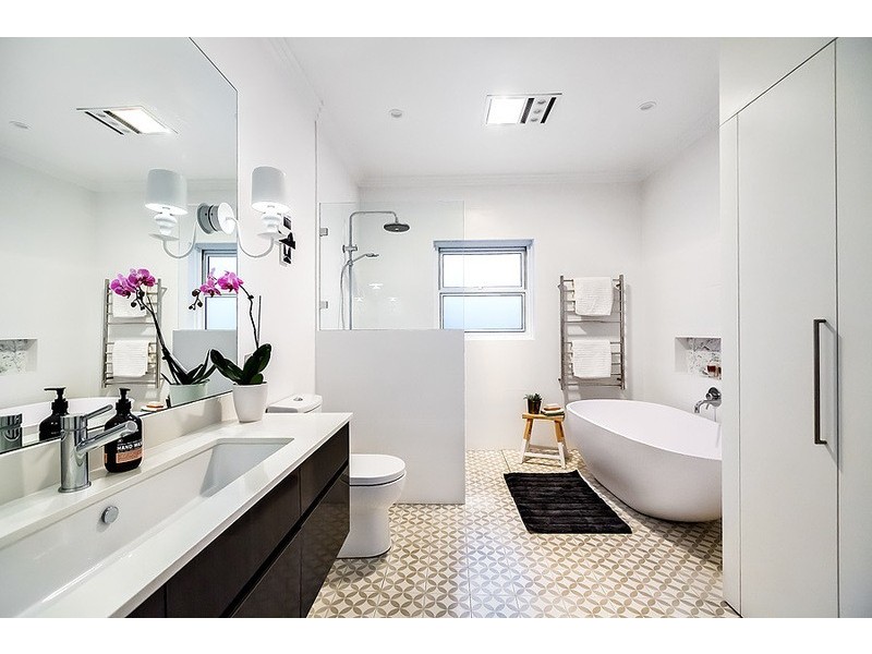 9 Crane Street, Concord NSW 2137