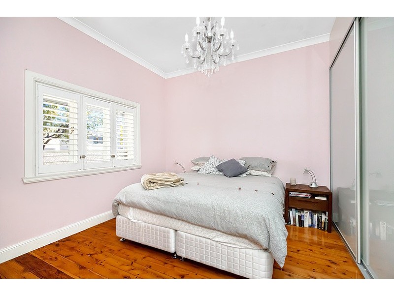 4 Tripod Street, Concord NSW 2137