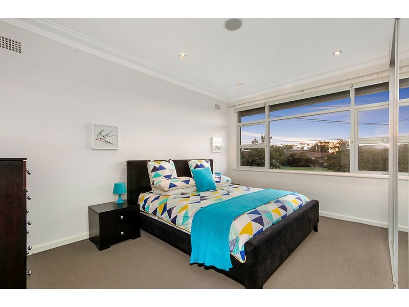 8 Rhonda Place, Concord NSW 2137