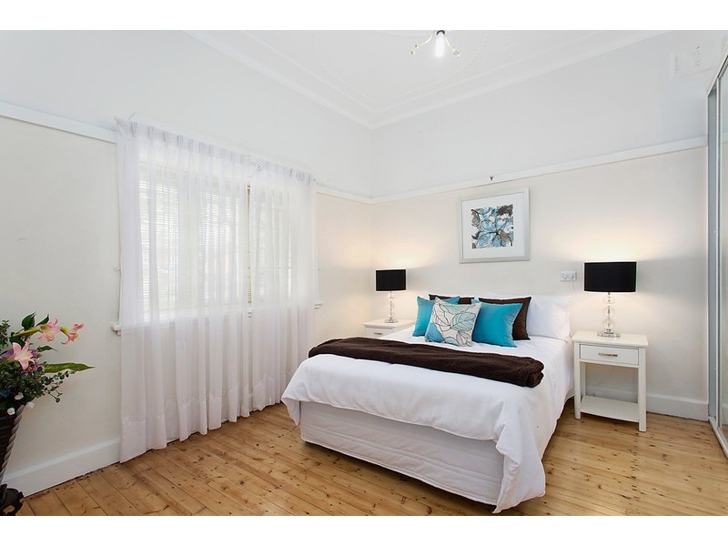 24 Thorn Street, Ryde NSW 2112