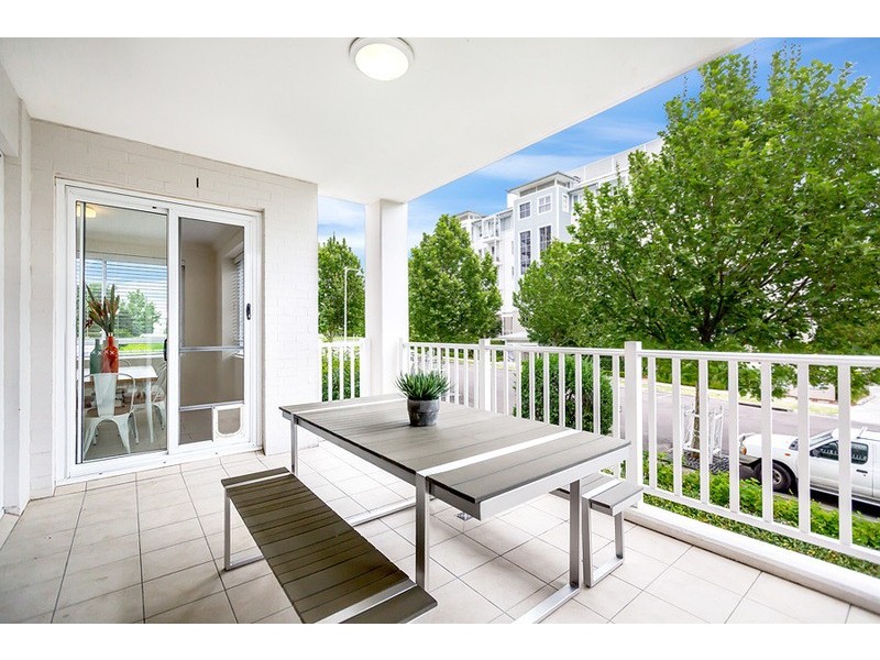 21/1 Juniper Drive, Breakfast Point NSW 2137