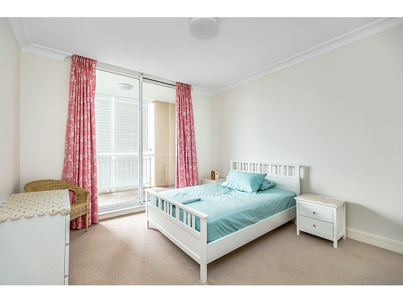 206/10 Vineyard Way, Breakfast Point NSW 2137