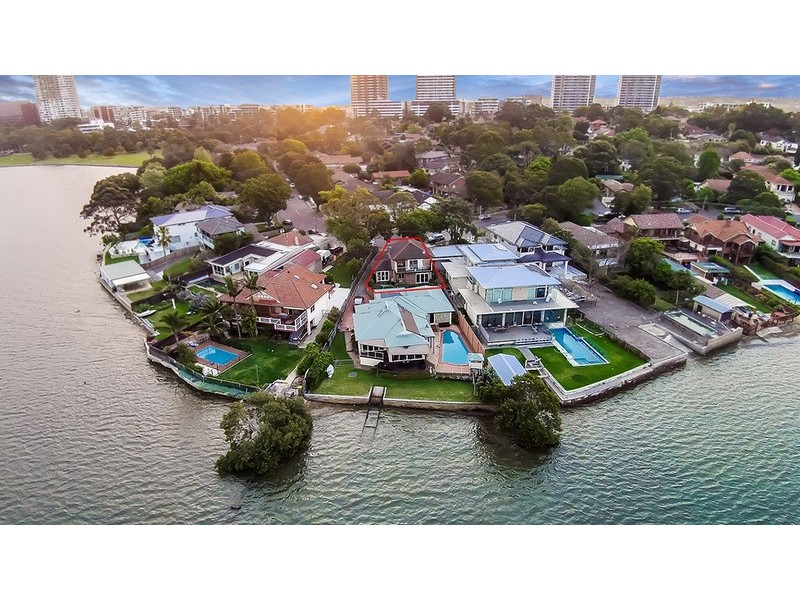 51 Llewellyn Street, Rhodes NSW 2138