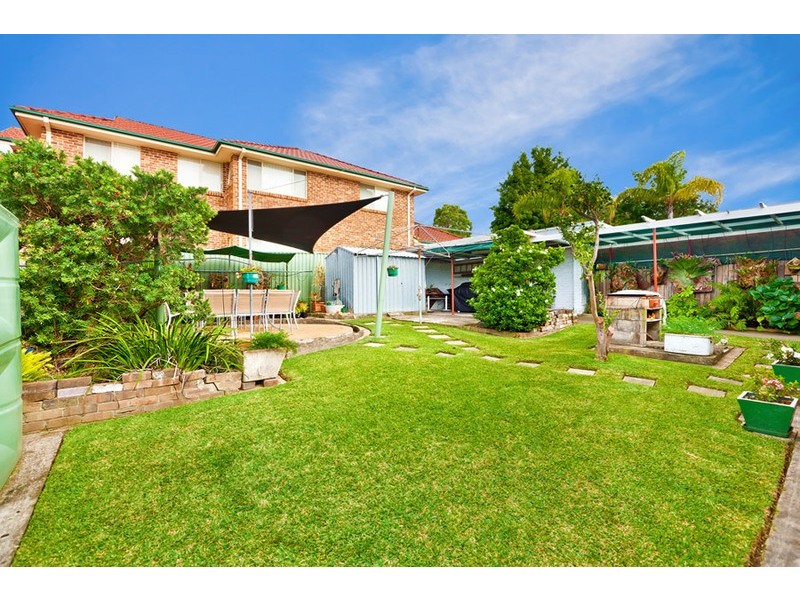 34 Elphinstone Street, Cabarita NSW 2137
