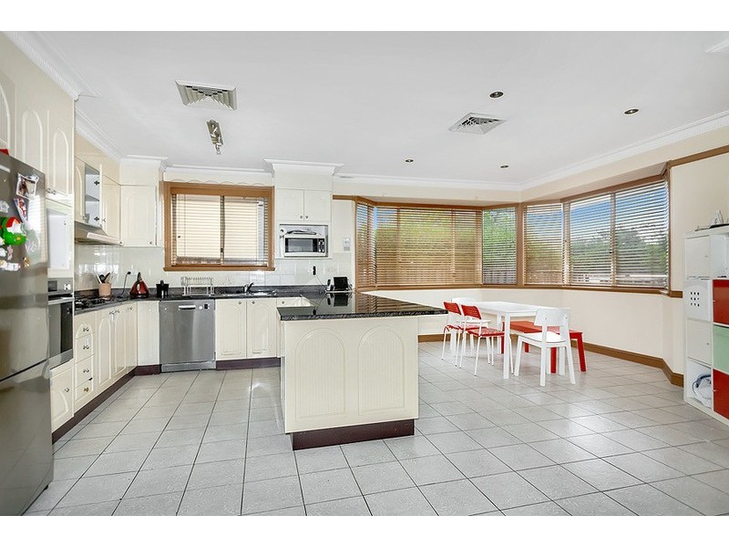 32 Kingston Avenue, Concord NSW 2137