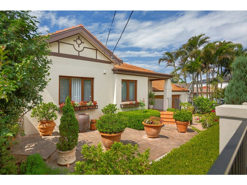 9 Edith Avenue, Concord NSW 2137