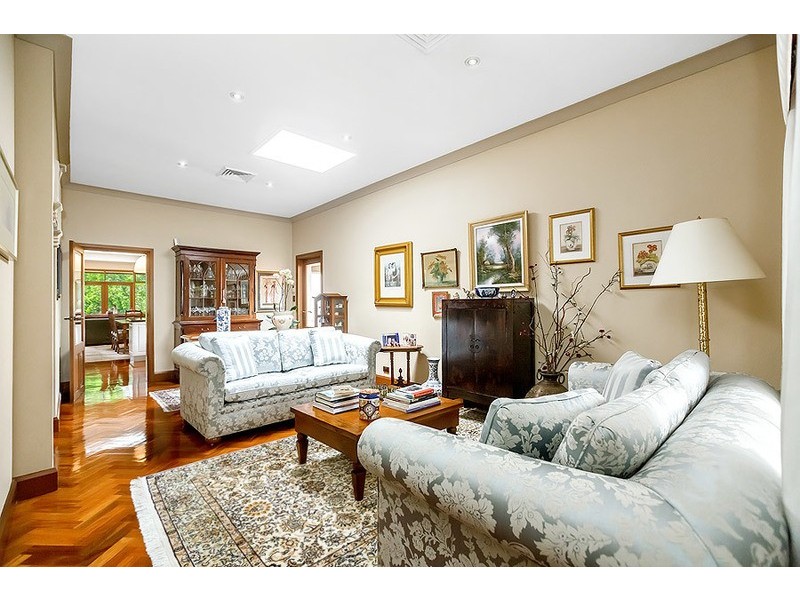 9 Edith Avenue, Concord NSW 2137