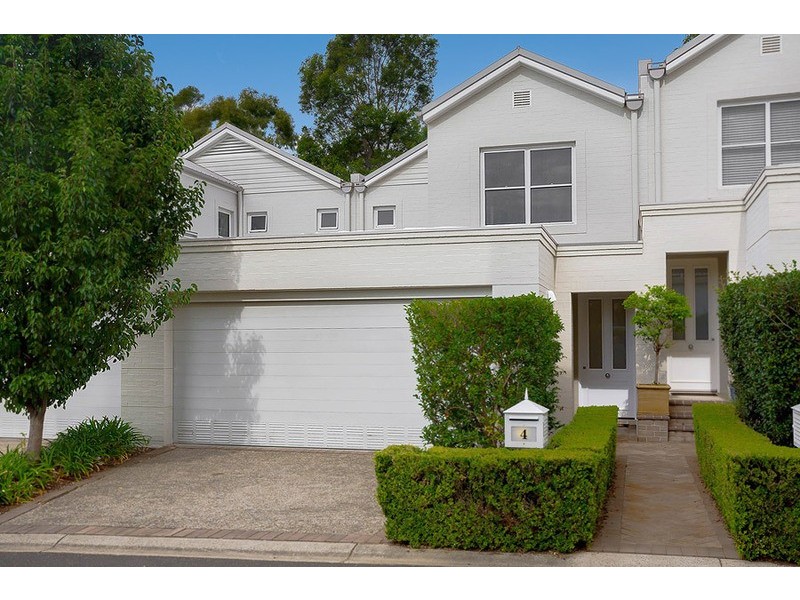 4 Rosemeadow Drive, Cabarita NSW 2137