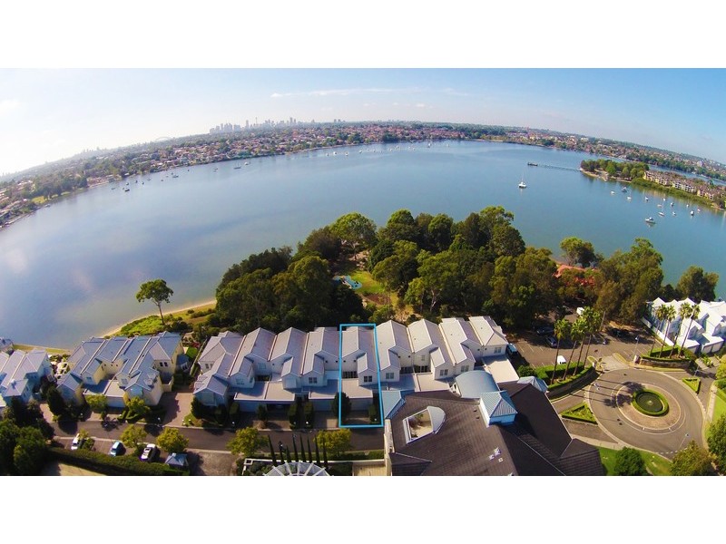 4 Rosemeadow Drive, Cabarita NSW 2137