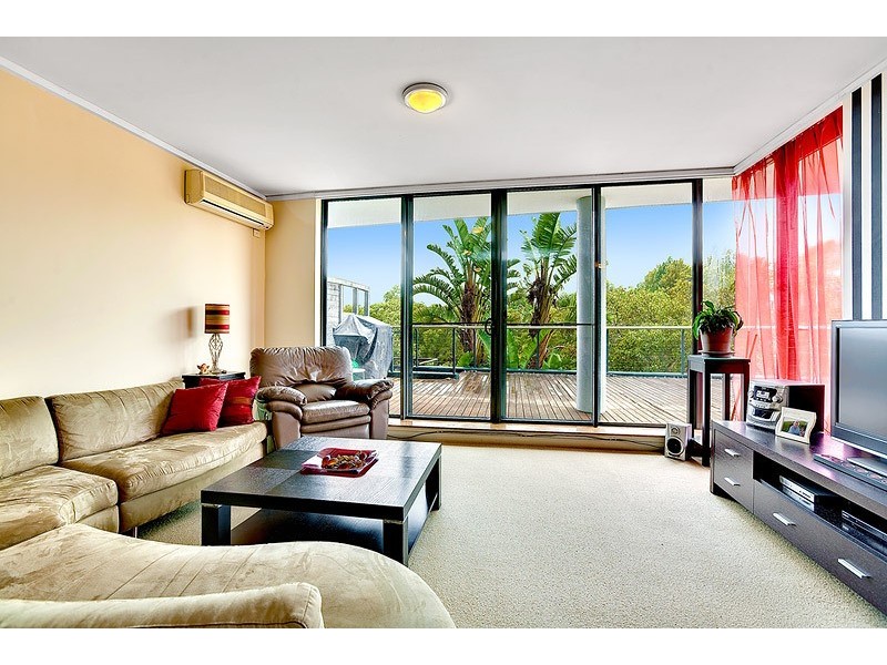 69/29 Bennelong Road, Wentworth Point NSW 2127