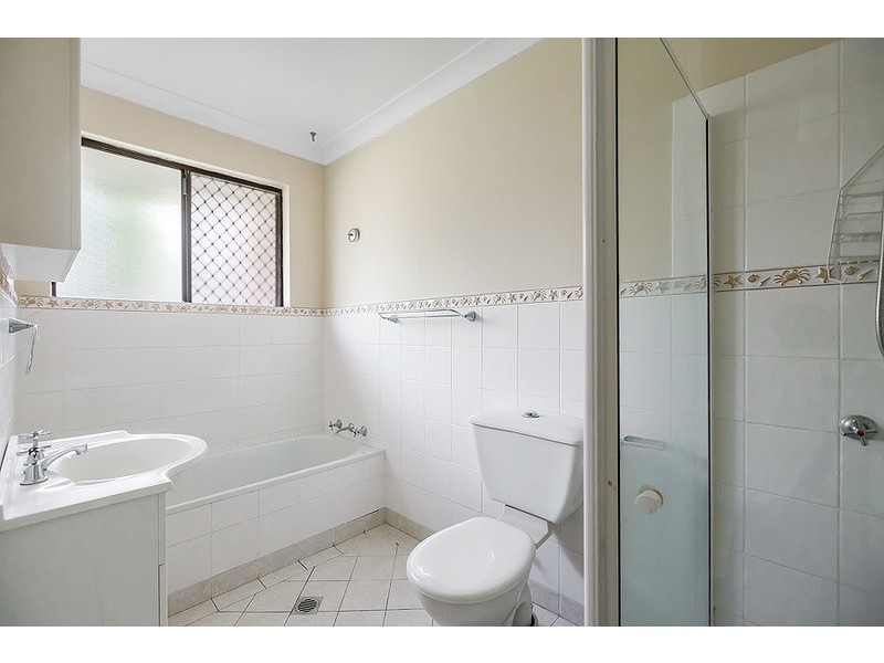 1/4 Llewellyn Street, Rhodes NSW 2138