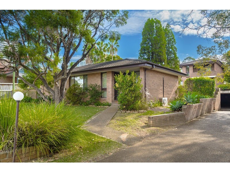 1/4 Llewellyn Street, Rhodes NSW 2138