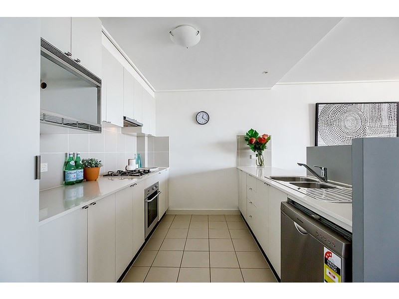 735/25 Bennelong Parkway, Wentworth Point NSW 2127