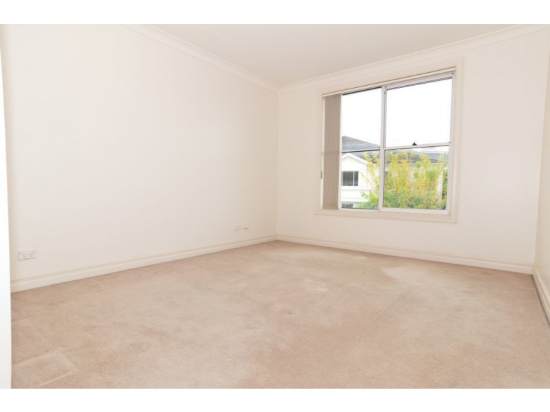 206/10 Fairwater Close, Breakfast Point NSW 2137