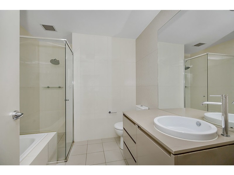 509/2 Rosewater Circuit, Breakfast Point NSW 2137