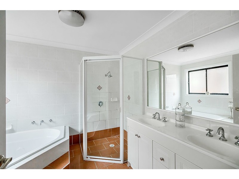 42 Elphinstone Street, Cabarita NSW 2137