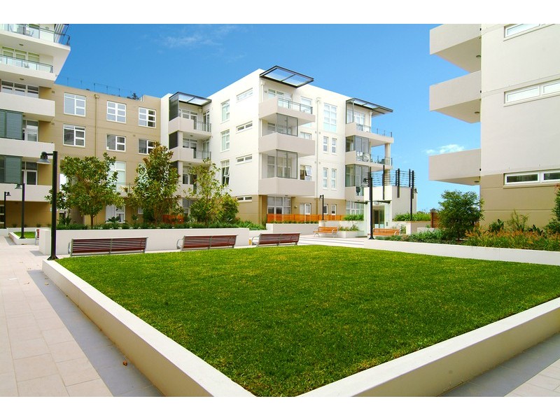 17/5 Bay Drive, Meadowbank NSW 2114