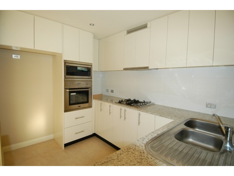 17/5 Bay Drive, Meadowbank NSW 2114