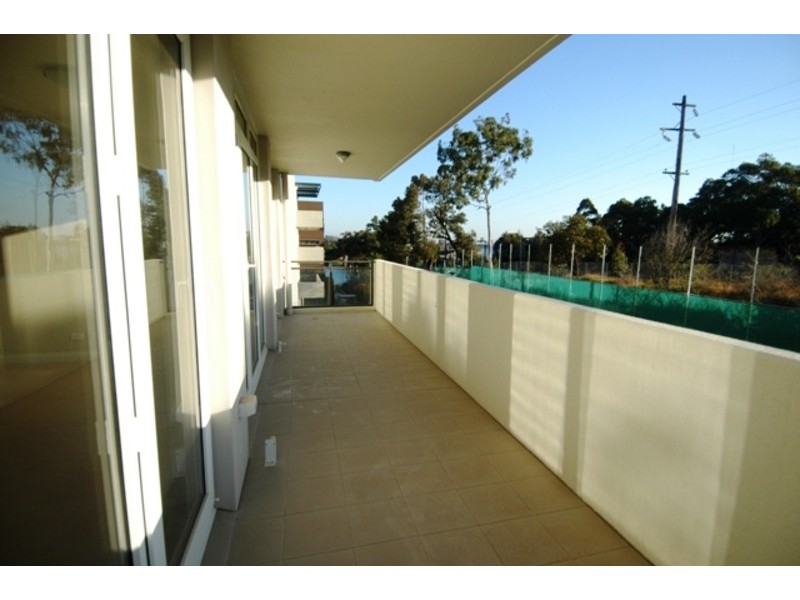 17/5 Bay Drive, Meadowbank NSW 2114