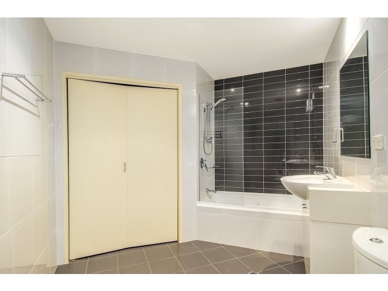 46 Baywater Drive, Wentworth Point NSW 2127